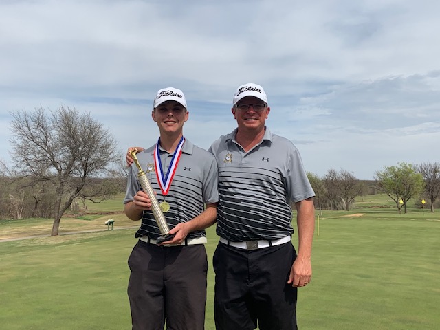 Golfer takes first place district win, advances to regional tournament