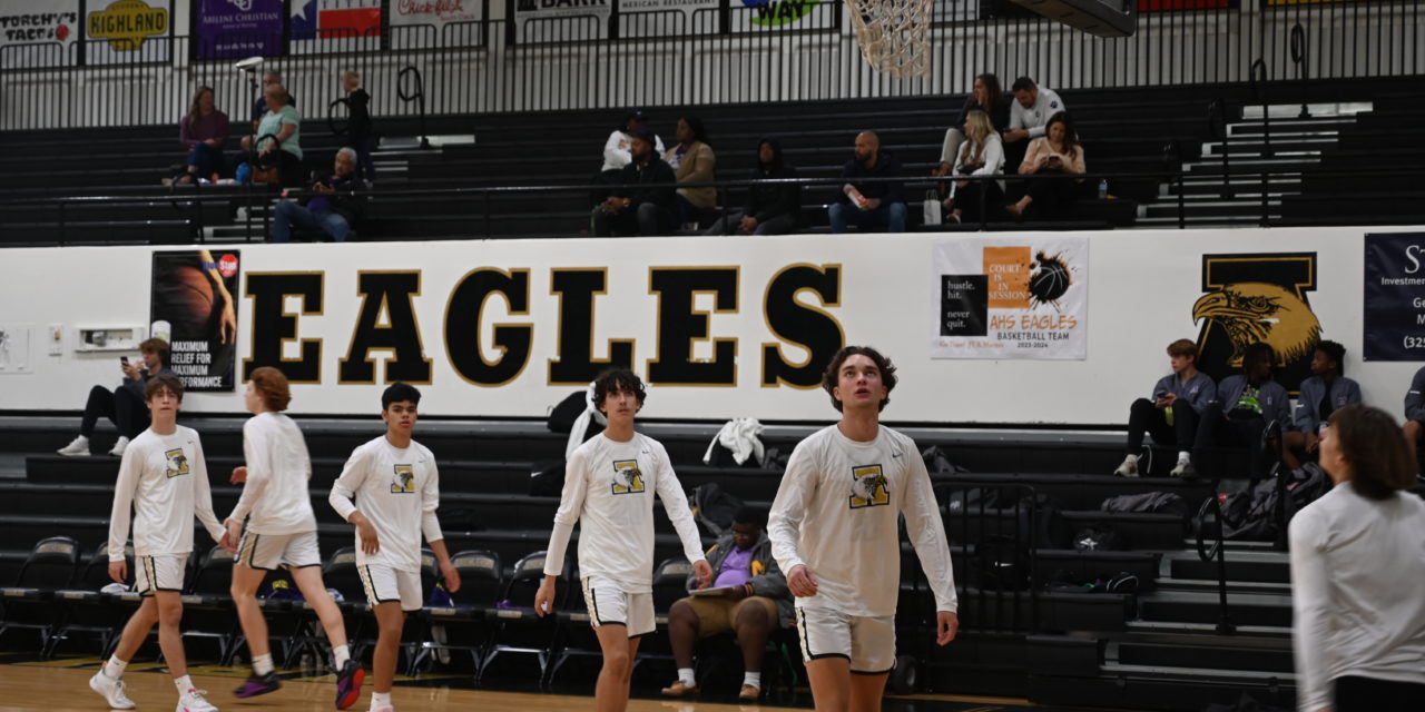 Boys’ Basketball Team Off to a Strong Start