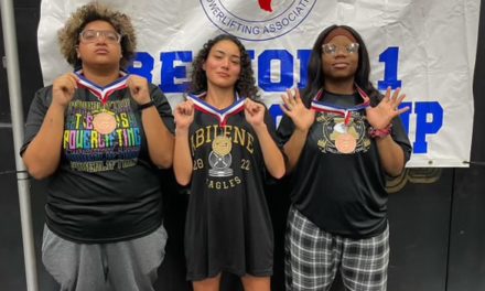 Girls’ Powerlifting Has Strong Showing at State