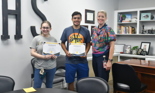 Principal awards ACADEMIC SCHOLARSHIP to hardworking students